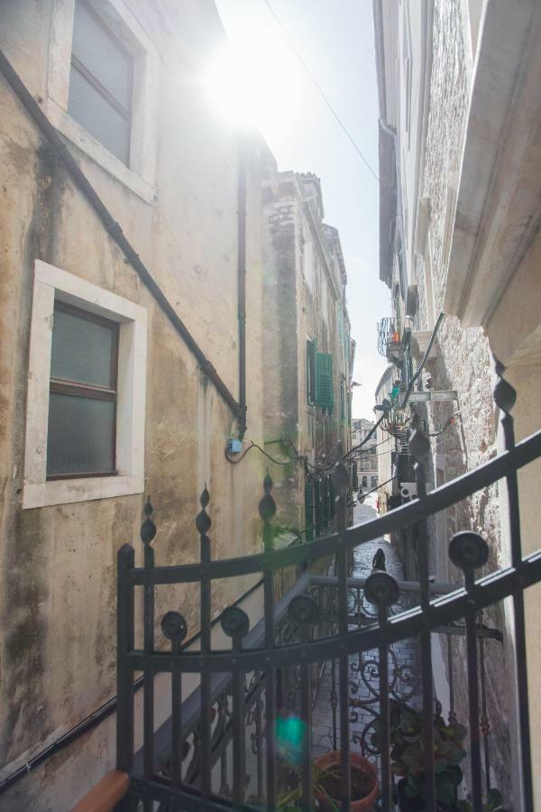 Rooms Kala Σίμπενικ Εξωτερικό φωτογραφία